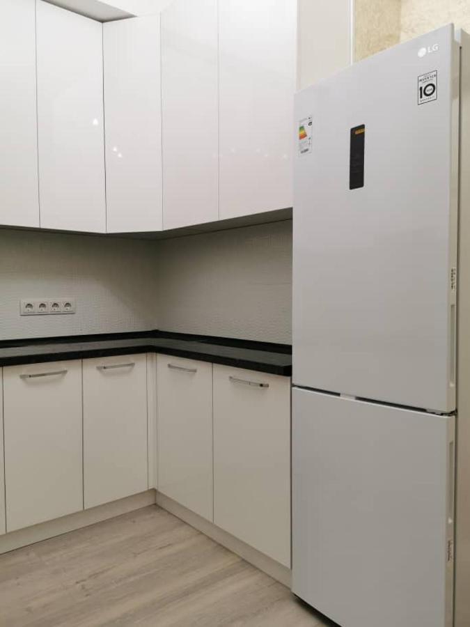 Apartamento Aisha Bishkek Exterior foto